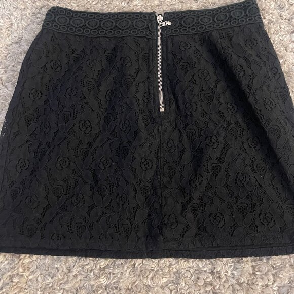 Black Lace Floral Embroidered Mini Skirt M - Picture 5 of 7